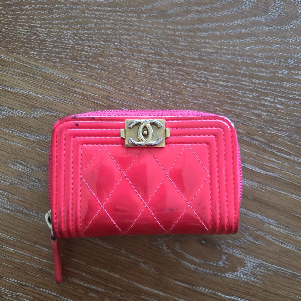 Chanel Patent Calfskin Zip Around Boy Coin Purse Wallet Pinkt bright